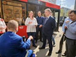 Казань: В казанском общественном транспорте начали тестировать систему «Говорящий город»