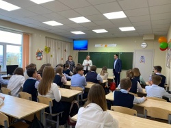 Саранск: В школах города реализуется социальный проект «КиберПаутина»
