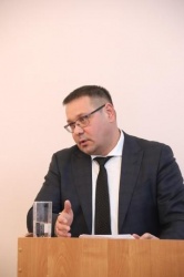 Новочебоксарск: Глава администрации города Дмитрий Пулатов отчитался перед Новочебоксарским городским Собранием депутатов