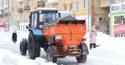 Ижевск: На тротуарах города в качестве эксперимента начали применять мраморную крошку