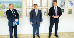 Ижевск: ​В Администрации города открылась выставка художников-заводчан «Купол-art»
