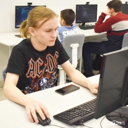 Сарапул: В городе появился центр цифрового образования детей "IT-Куб"