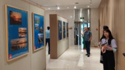 Пермь: В Центральной библиотеке китайского города Чанчжоу открылась фотовыставка о столице Пермского края