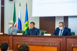 Нижнекамск: Рамиль Муллин осмотрел площадки проведения федерального Сабантуя в Ульяновске