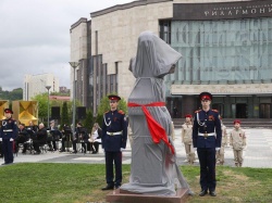 Пенза: В городе торжественно открыли бюст Василию Бочкареву