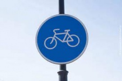 Ижевск: В городе приступили к созданию замкнутой сети велосипедных дорожек