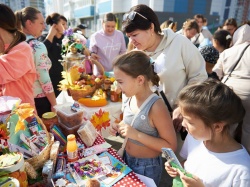 Казань: На благотворительных ярмарках казанские школьники собрали 6,3 млн рублей