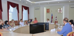 Нижний Новгород: Представители администрации города Харцызска оценили опыт работы с молодежью в городе