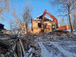 Киров: В 2023 году в городе планируют расселить более 100 аварийных домов