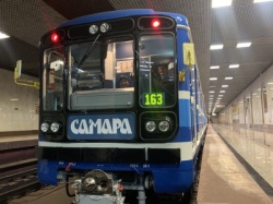 Самара: Обновлены максимально - в самарском метрополитене еще один состоящий из капитально отремонтированных вагонов электропоезд вышел на линию