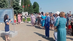 Киров: Выставка, посвященная истории города, открылась на набережной Грина